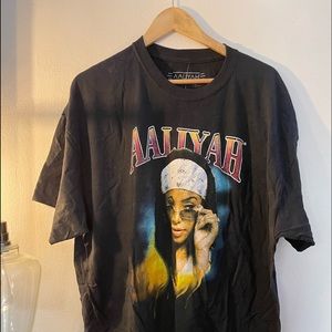 Aaliyah graphic T-shirt